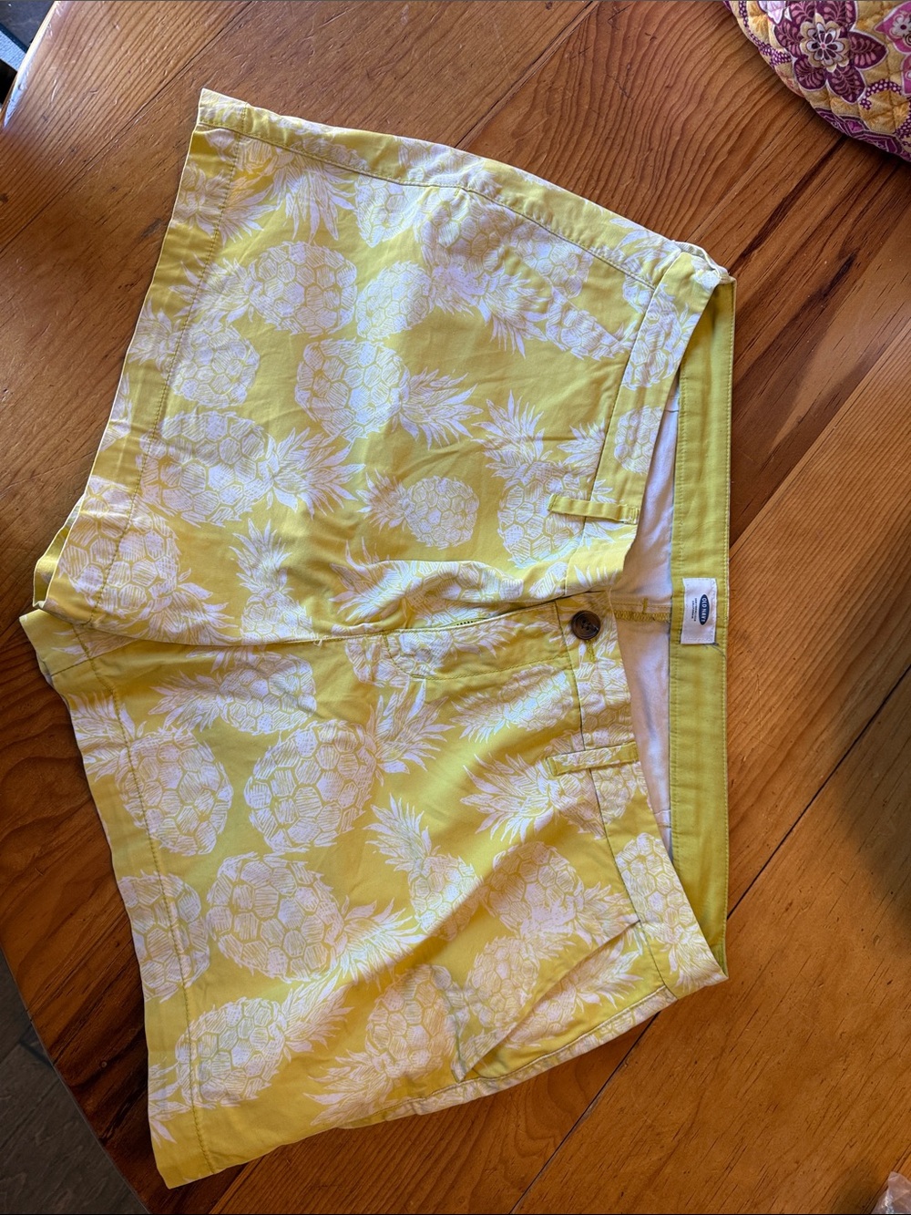 Old Navy Yellow Pineapple-Print Women's Shorts